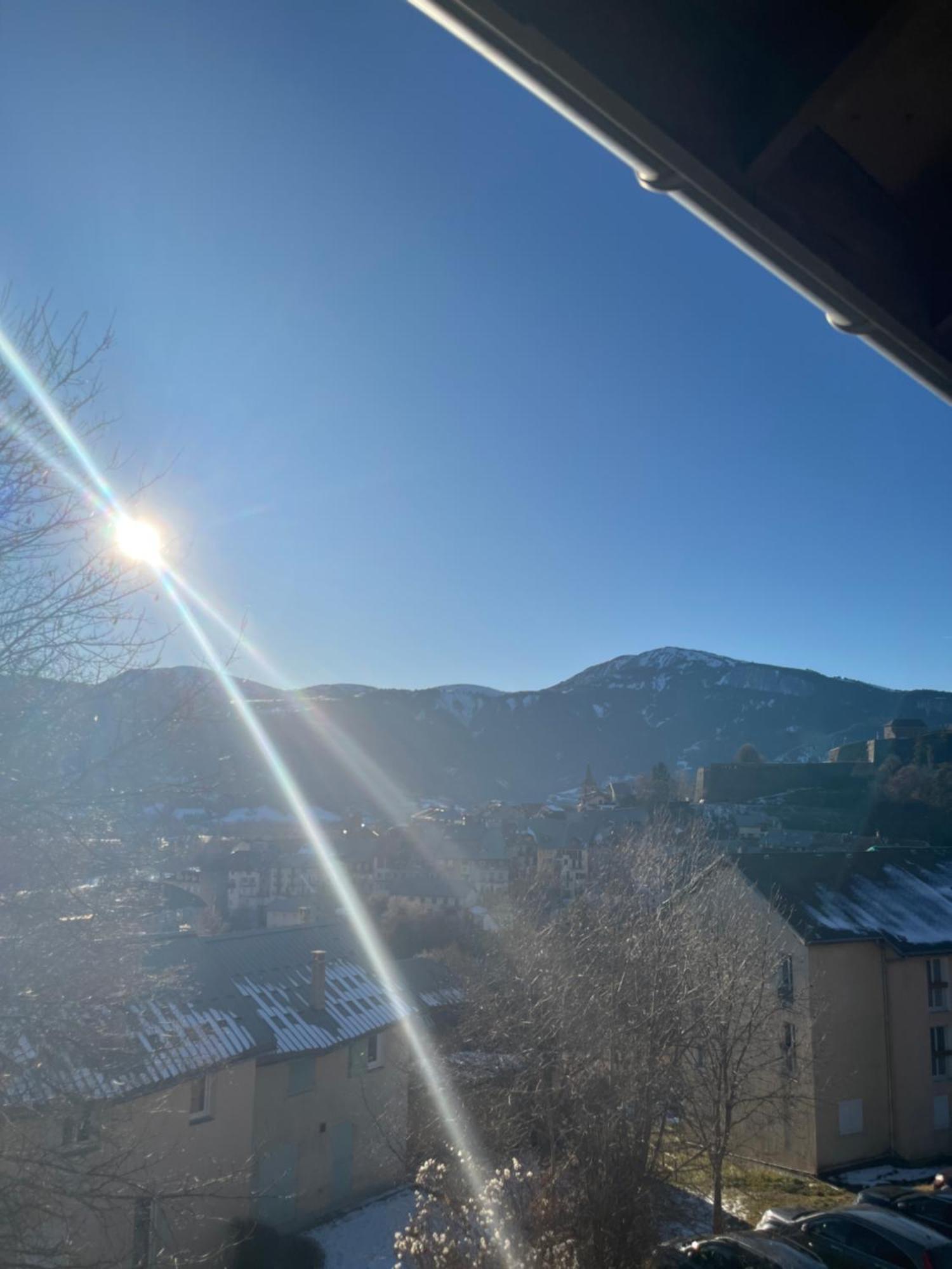 Appartement Au Coeur De Seyne Kültér fotó