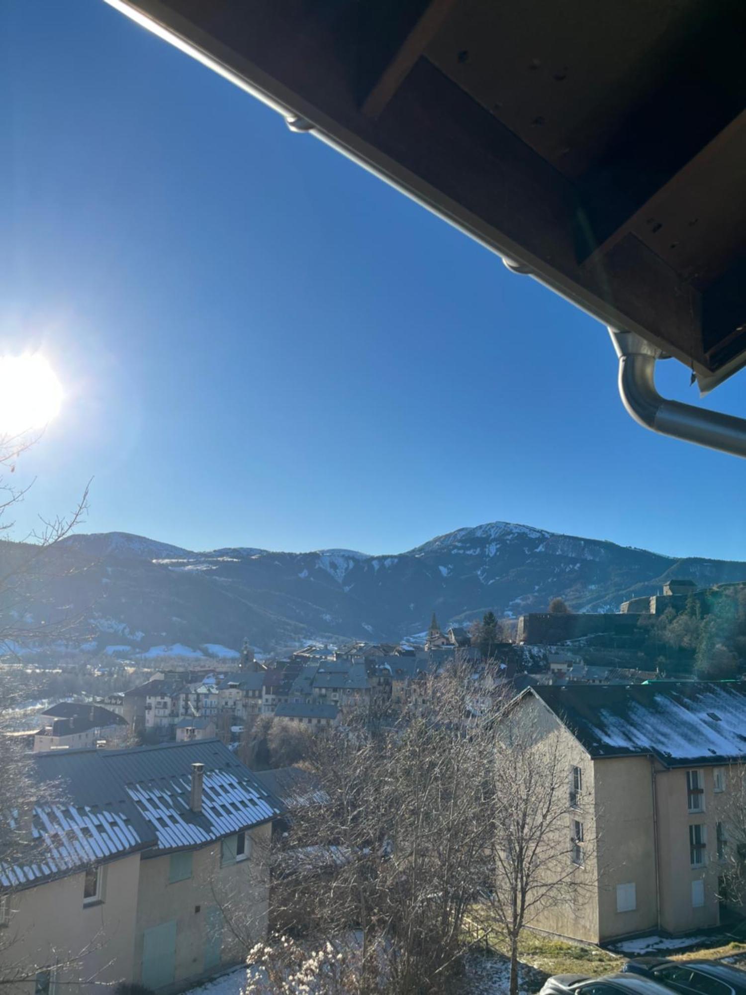 Appartement Au Coeur De Seyne Kültér fotó